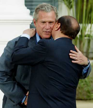 Bush and Berlusconi 
